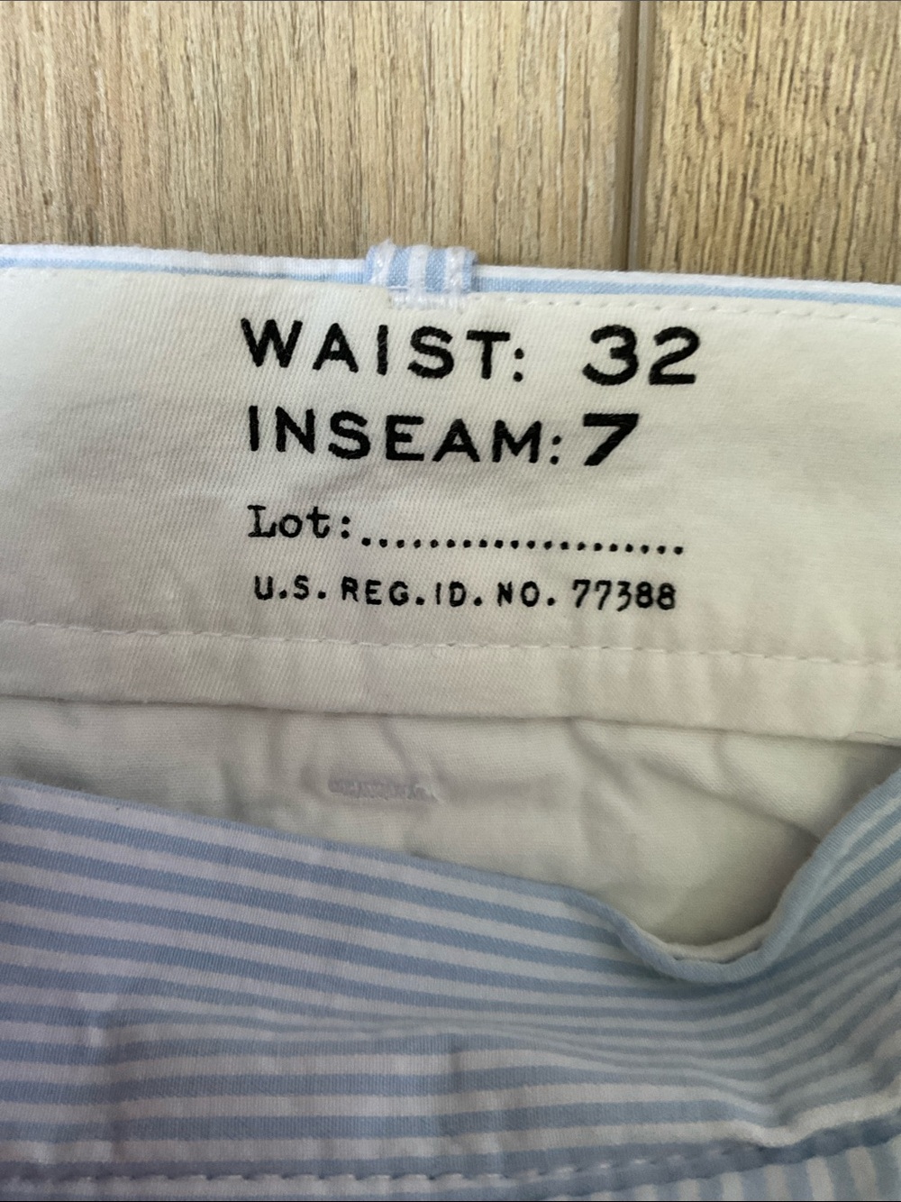 J. Crew 7” Stretch Seersucker Shorts Size 32 (Actually 33) Preppy Coastal Casual - Picture 4 of 9